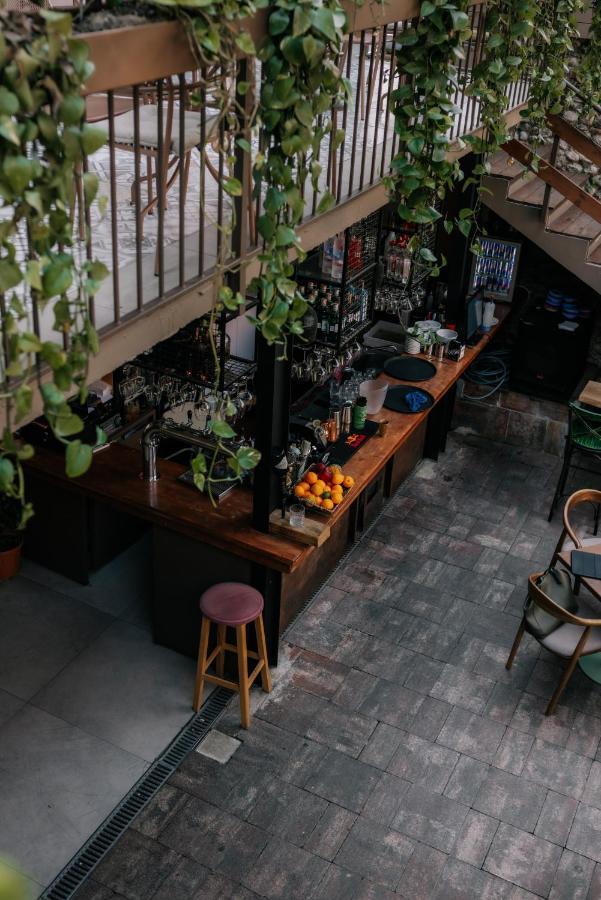 Bed Station Hostel & Bar Shkoder Bagian luar foto